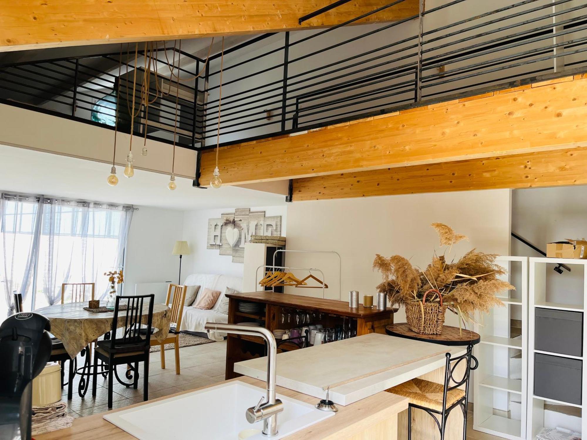 Chez Nous Hotel Merindol ภายนอก รูปภาพ