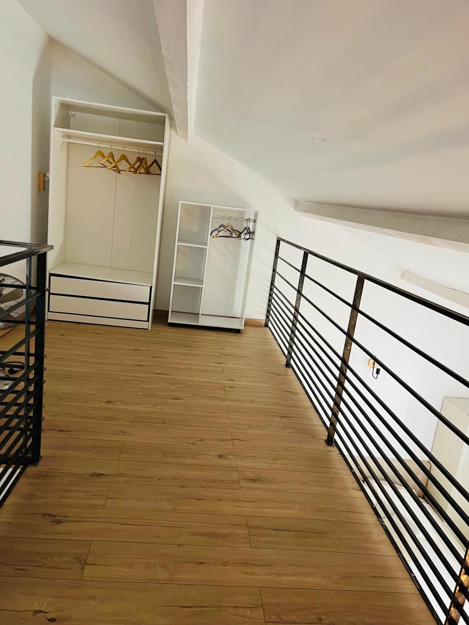 Chez Nous Hotel Merindol ภายนอก รูปภาพ